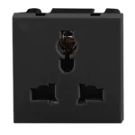 NOEN UK, modulárna zásuvka 45x45mm, 3-pin multifunkčná, 10A, 250V, čierna