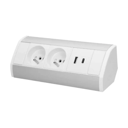 Konektor 2x2P+E, 2xUSB (typ A+C; 2.4A), bielo-strieborný