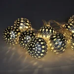 Solight LED reťaz vianočné gule strieborné, 10LED reťaz, 1m, 2x AA, IP20 – Obrázok 2