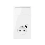 Nedostupné v ponuke, Náhradný produkt: 10020232-..., panel 2-násobný vertikálny: 1 kryt + 1 zásuvka s integrovanou USB nabíjačkou, Simon 100